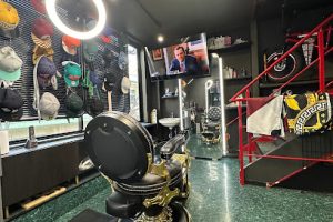 LOBBS8 BARBER SHOP – 久留米市